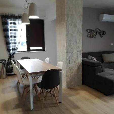 Sea Vista Apartment *